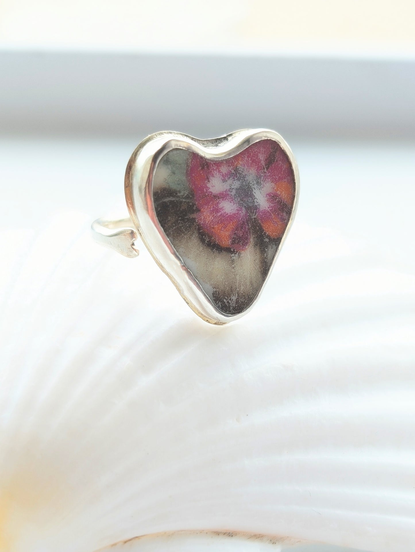 Heart-Shaped Sea Pottery Adjustable Silver Ring